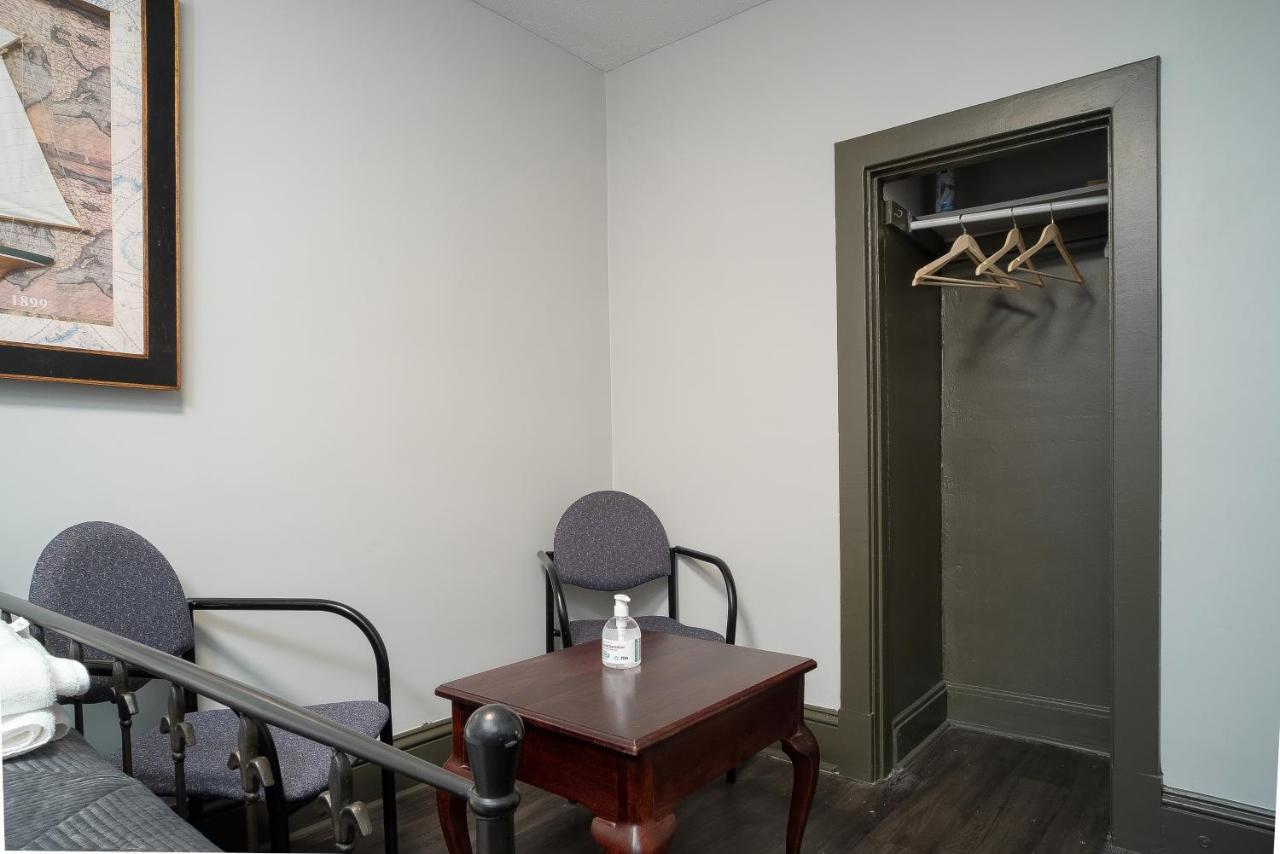 Room #3 Ottawa Downtown Екстериор снимка